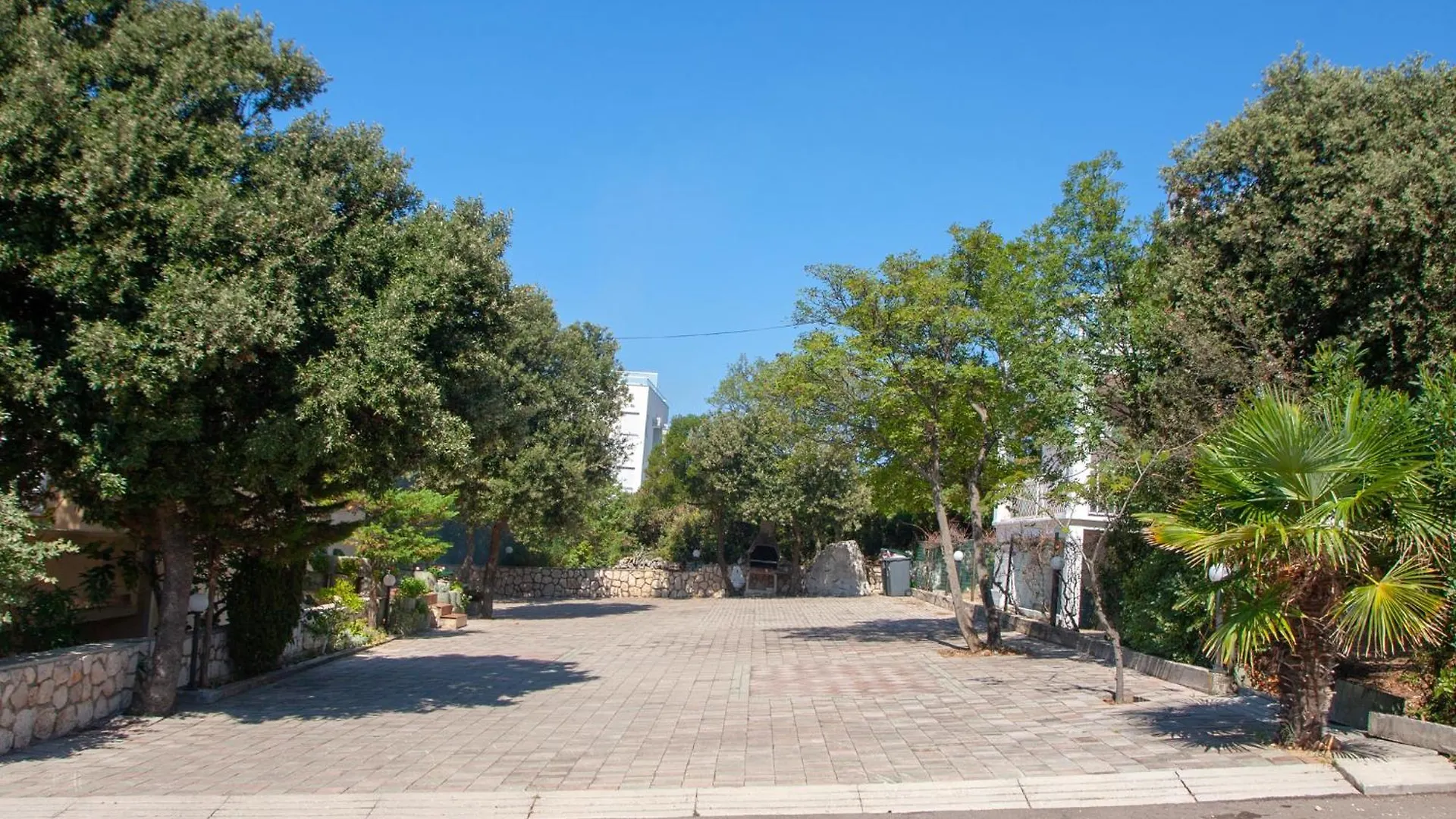 Apartments Villa Ana 1